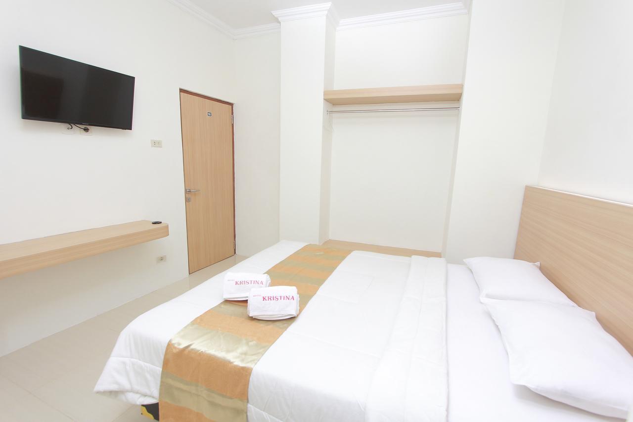 Hotel Kristina Malioboro Yogyakarta Exterior photo